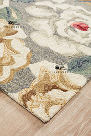 MEADOW HAND TUFTED RUG #18