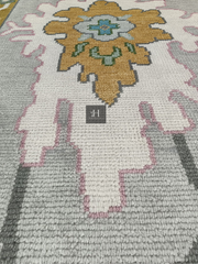 HOME DECORE OUSHAK HAND KNOTTED RUG